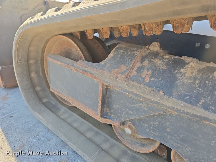 image for item DW3784 2019 Bobcat T770 tracked skid steer loader