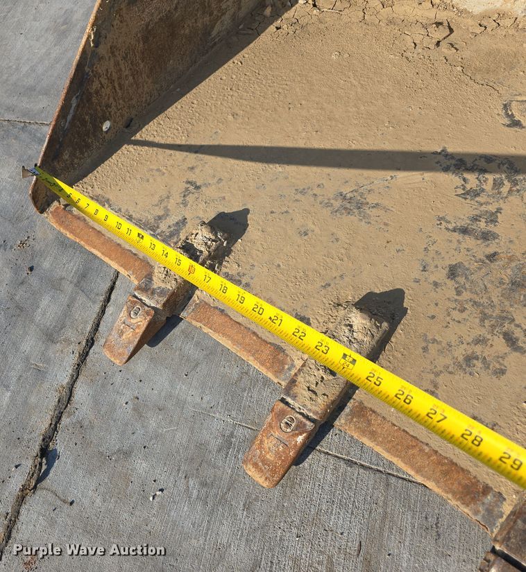 image for item DW3785 2021 Bobcat T66 tracked skid steer loader