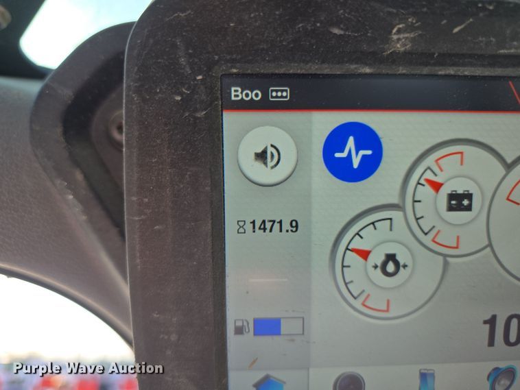 image for item DW3785 2021 Bobcat T66 tracked skid steer loader