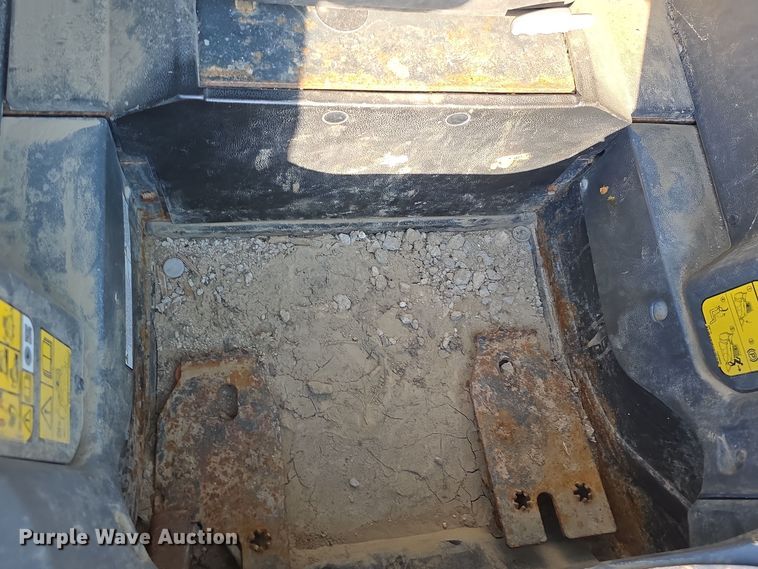 image for item DW3786 2021 Bobcat T66 tracked skid steer loader