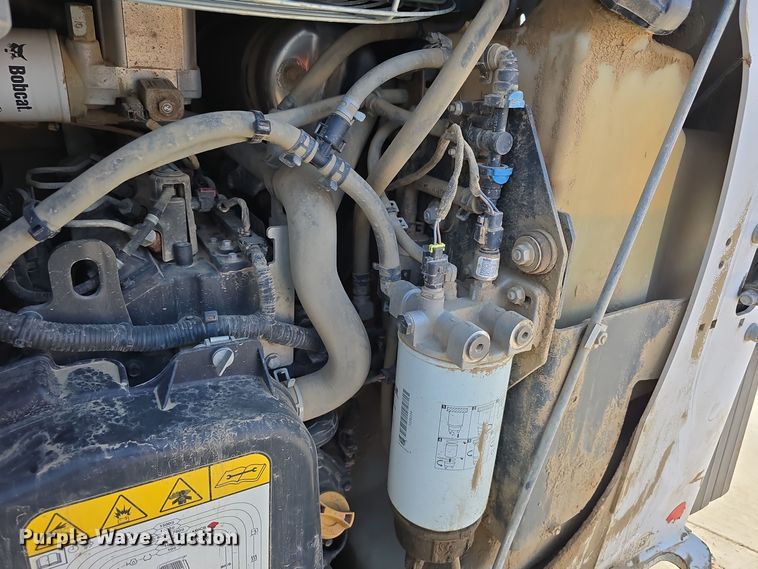 image for item DW3786 2021 Bobcat T66 tracked skid steer loader