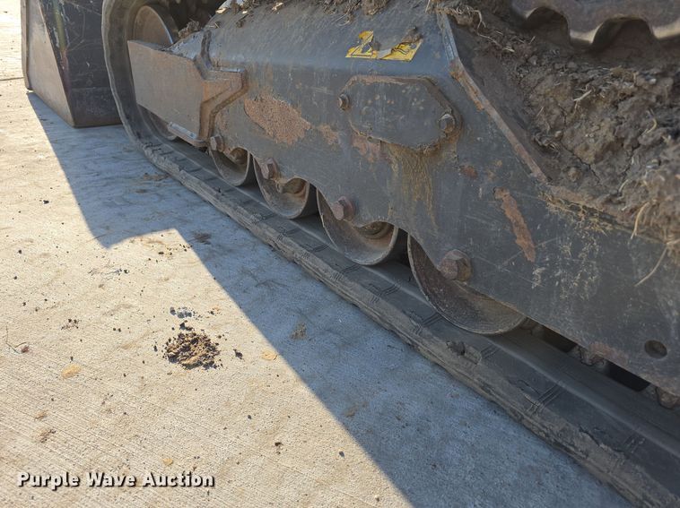 image for item DW3786 2021 Bobcat T66 tracked skid steer loader