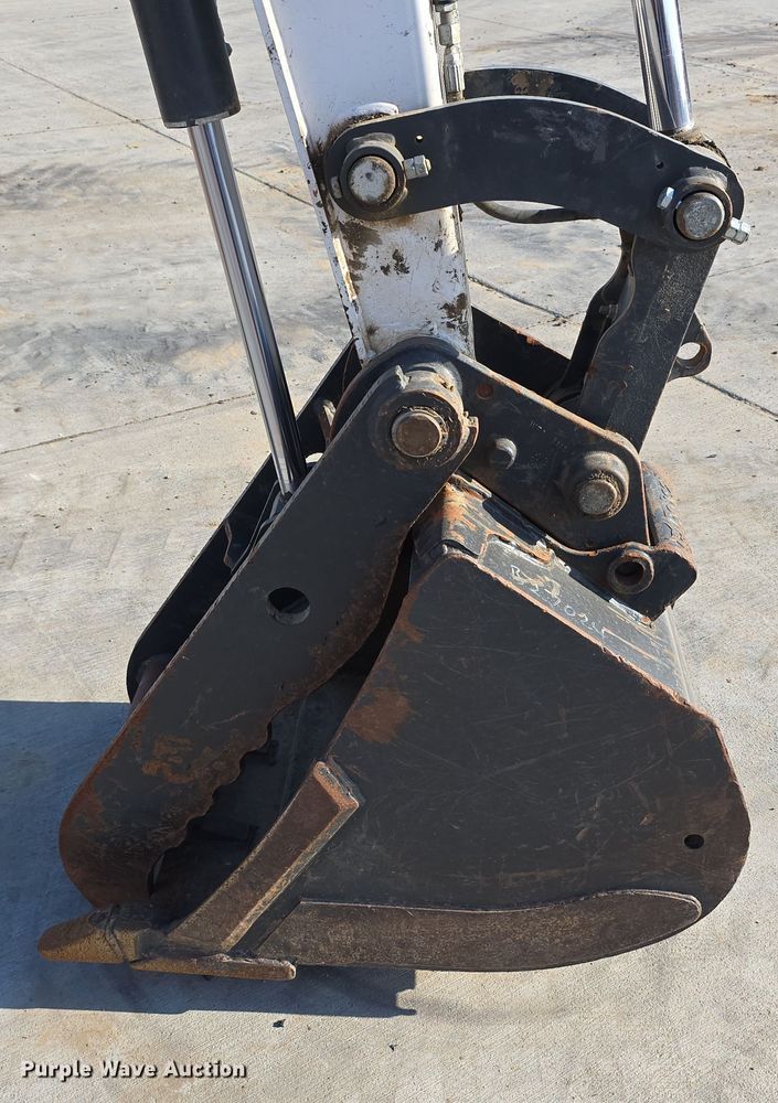 image for item DW3787 2020 Bobcat E42 R2-Series mini excavator