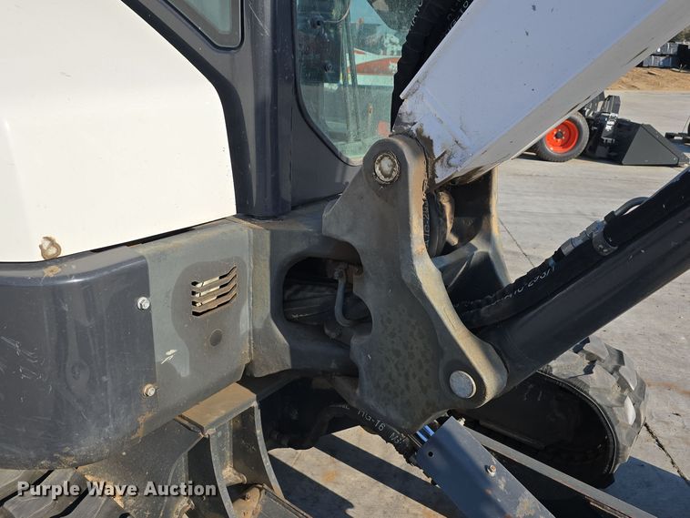 image for item DW3787 2020 Bobcat E42 R2-Series mini excavator