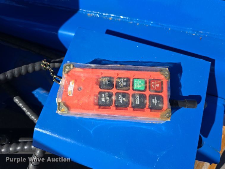 image for item DW3822 2024 TopCat SSSG72 skid steer grader