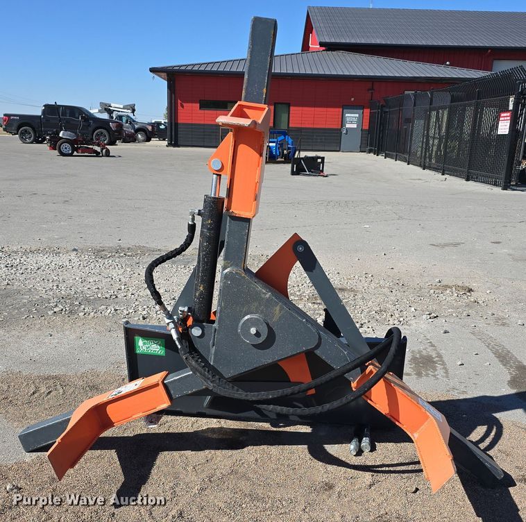 image for item DW3824 2023 RayTree Attachments RMTG70 skid steer tire grabber