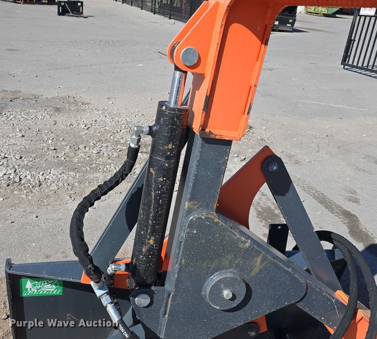 image for item DW3824 2023 RayTree Attachments RMTG70 skid steer tire grabber