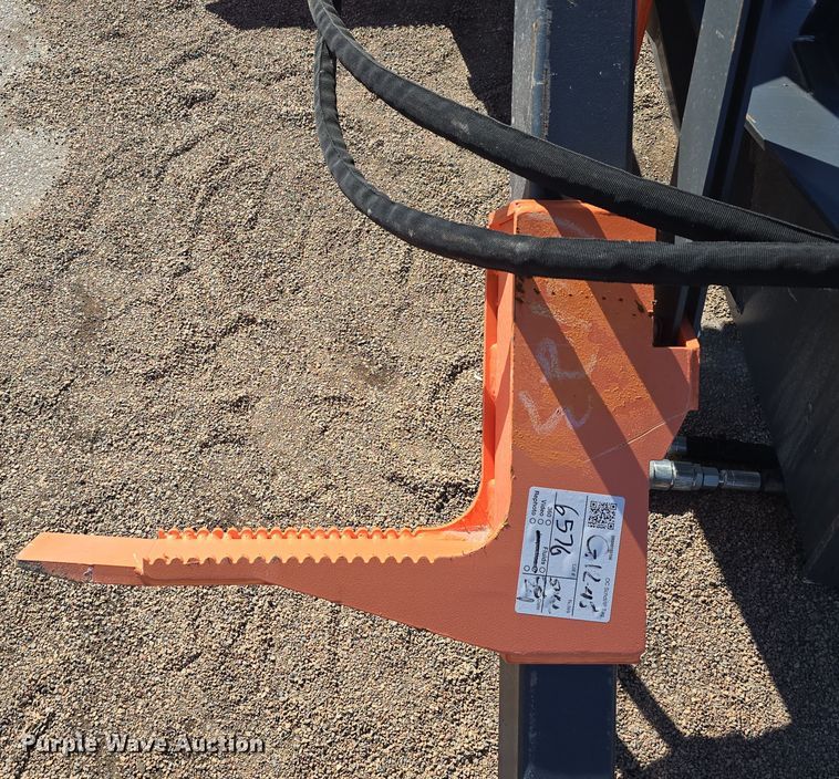 image for item DW3824 2023 RayTree Attachments RMTG70 skid steer tire grabber