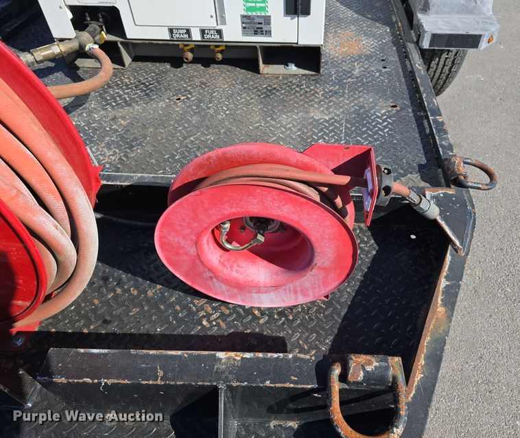 image for item DW3835 2020 Sullivan Palatek D210UHJD4PT0W air compressor