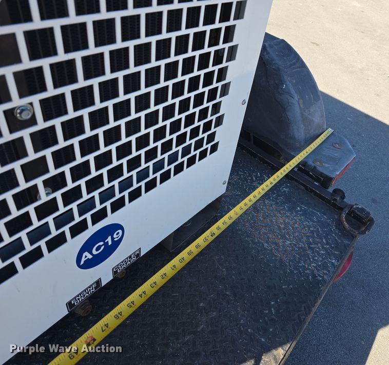 image for item DW3835 2020 Sullivan Palatek D210UHJD4PT0W air compressor