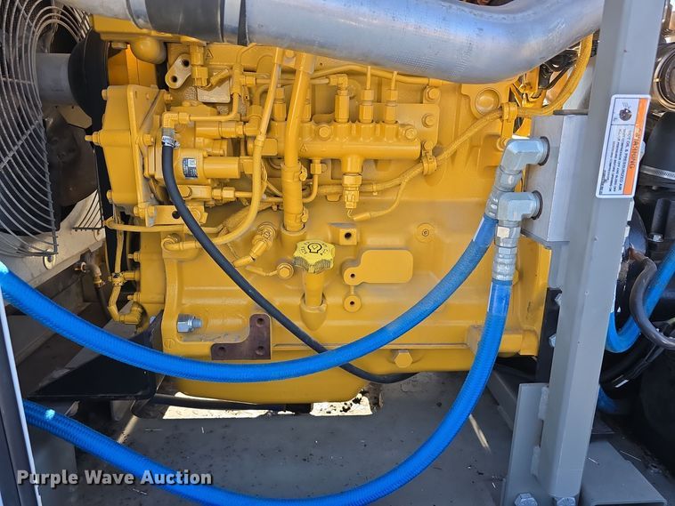 image for item DW3835 2020 Sullivan Palatek D210UHJD4PT0W air compressor