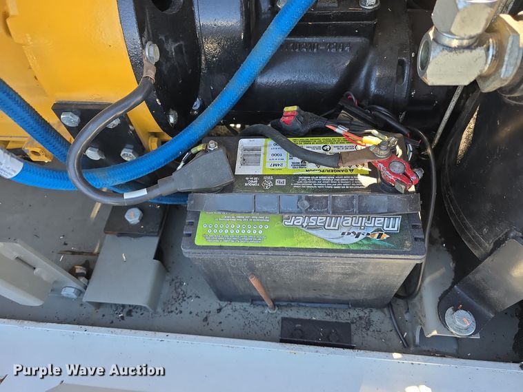 image for item DW3835 2020 Sullivan Palatek D210UHJD4PT0W air compressor