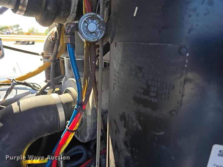 image for item DW3835 2020 Sullivan Palatek D210UHJD4PT0W air compressor