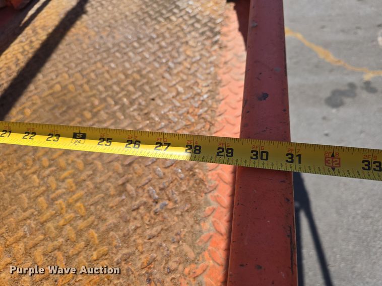 image for item DW3836 2016 Snorkel S3219E scissor lift