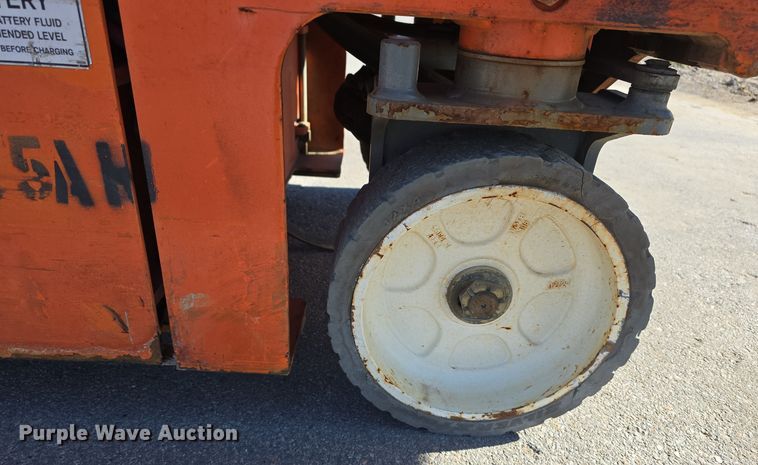 image for item DW3836 2016 Snorkel S3219E scissor lift