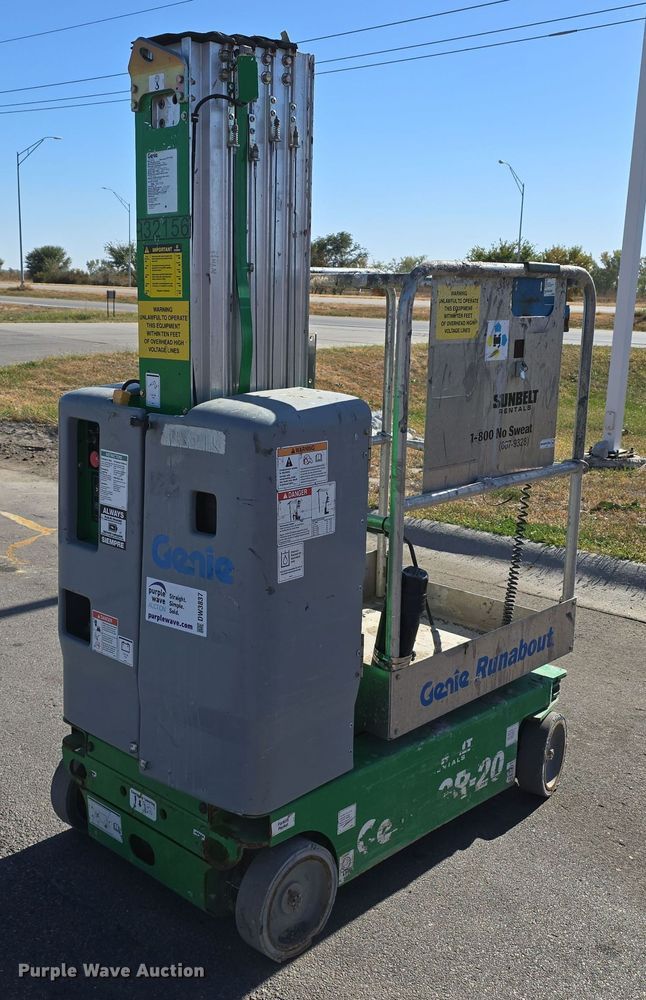 image for item DW3837 2016 Genie Runabout GR-20 vertical lift