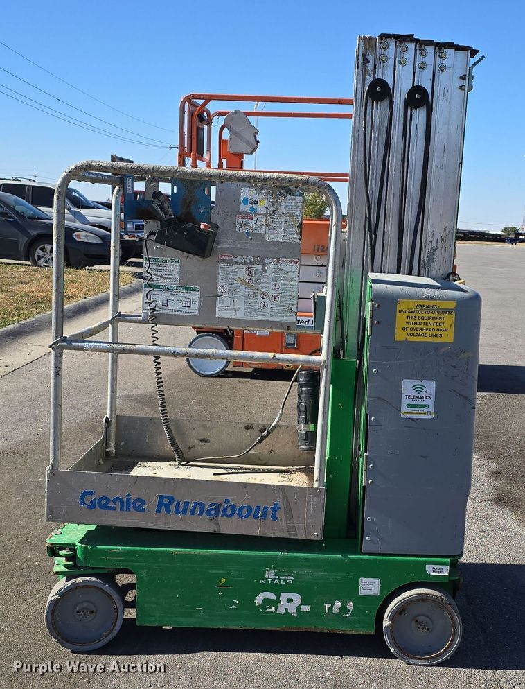 image for item DW3837 2016 Genie Runabout GR-20 vertical lift