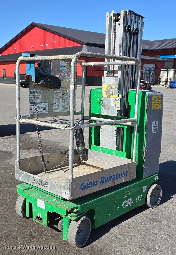 image for item DW3837 2016 Genie Runabout GR-20 vertical lift