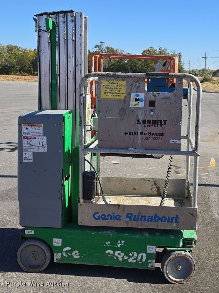 image for item DW3837 2016 Genie Runabout GR-20 vertical lift