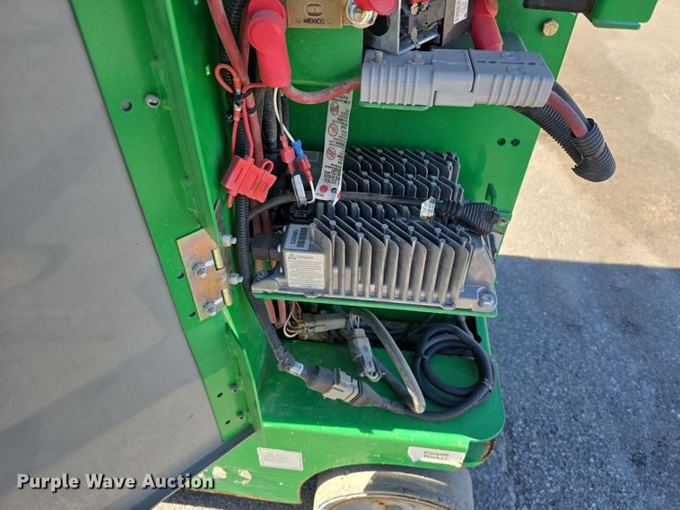 image for item DW3837 2016 Genie Runabout GR-20 vertical lift