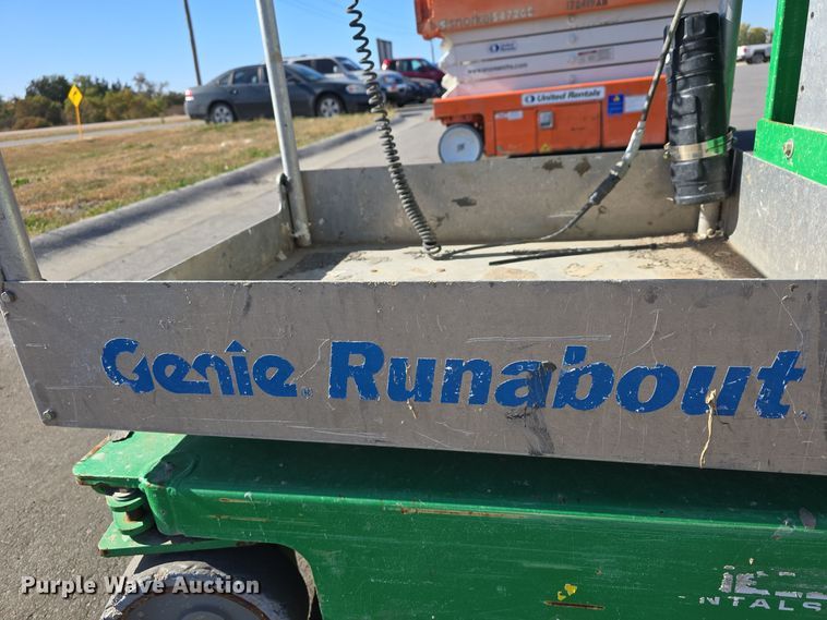 image for item DW3837 2016 Genie Runabout GR-20 vertical lift