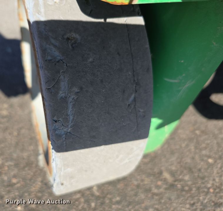 image for item DW3837 2016 Genie Runabout GR-20 vertical lift