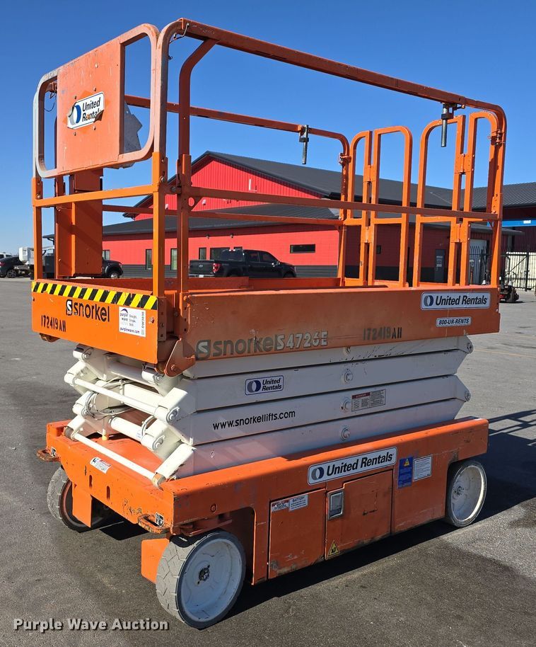 image for item DW3838 2016 Snorkel S4726E scissor lift