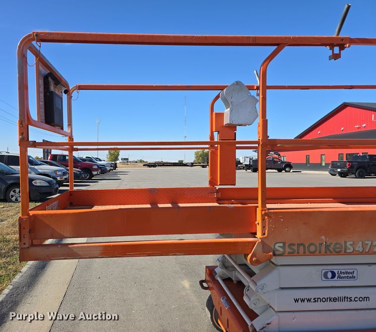 image for item DW3838 2016 Snorkel S4726E scissor lift