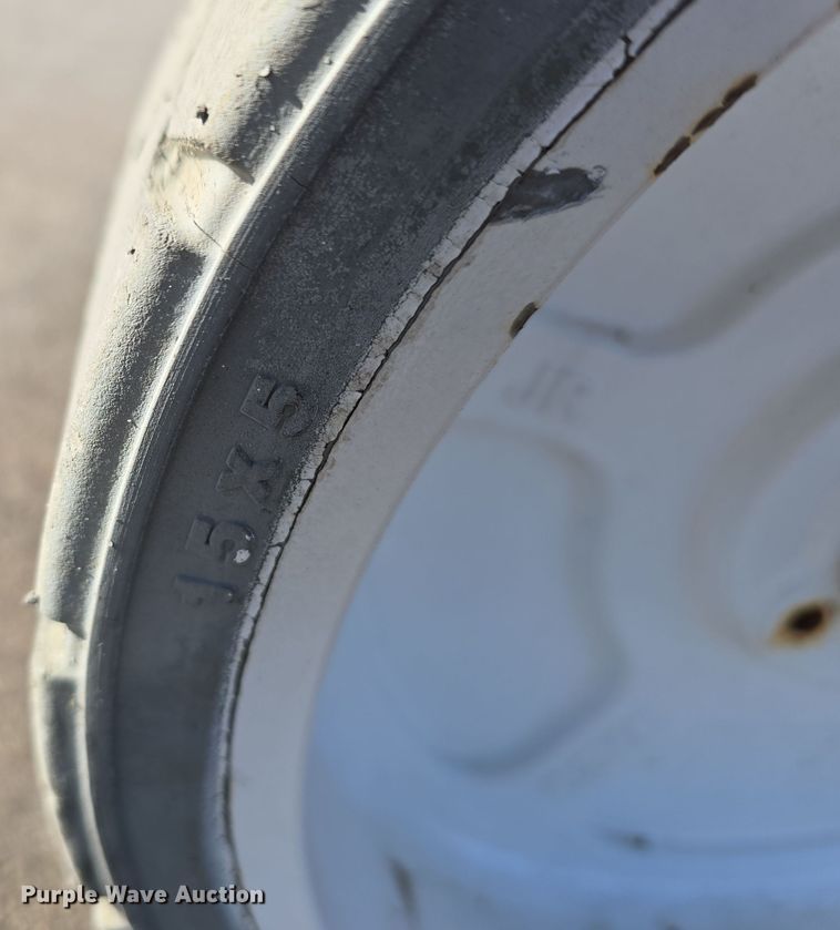 image for item DW3838 2016 Snorkel S4726E scissor lift