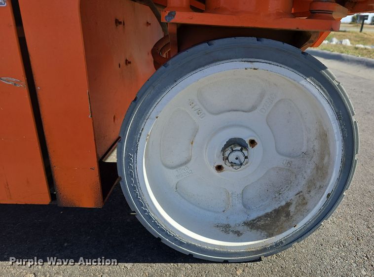 image for item DW3838 2016 Snorkel S4726E scissor lift