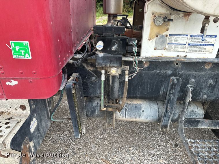 image for item DX1054 1999 Kenworth W900 ready mix truck cab and chassis