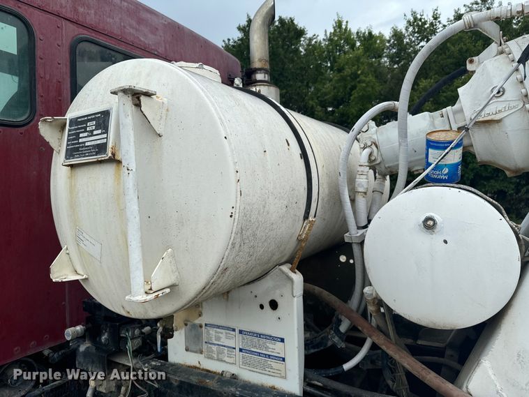 image for item DX1054 1999 Kenworth W900 ready mix truck cab and chassis