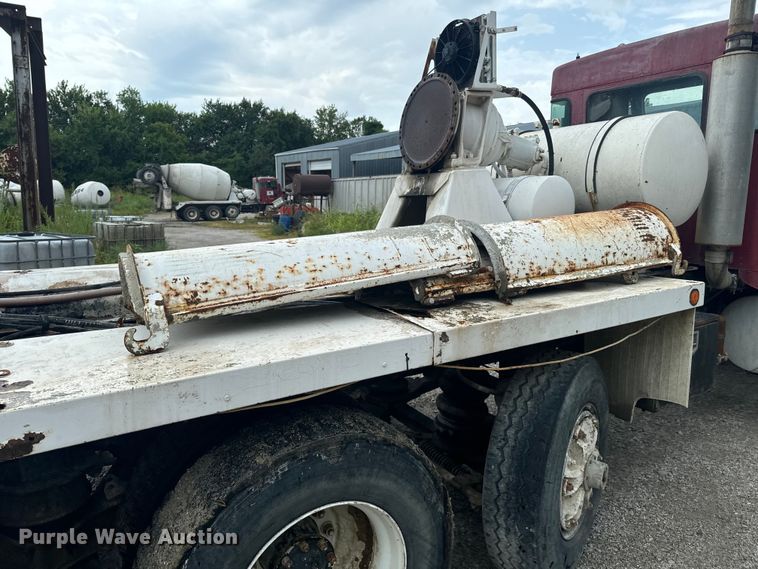 image for item DX1054 1999 Kenworth W900 ready mix truck cab and chassis