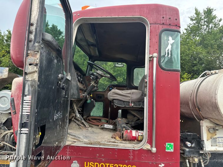 image for item DX1054 1999 Kenworth W900 ready mix truck cab and chassis