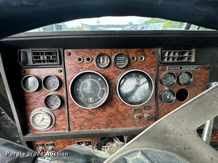 image for item DX1054 1999 Kenworth W900 ready mix truck cab and chassis