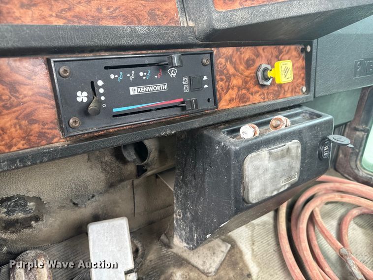 image for item DX1054 1999 Kenworth W900 ready mix truck cab and chassis