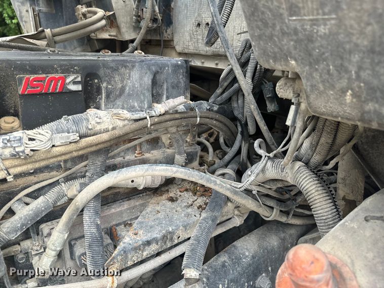 image for item DX1054 1999 Kenworth W900 ready mix truck cab and chassis