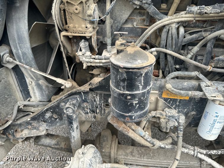 image for item DX1054 1999 Kenworth W900 ready mix truck cab and chassis