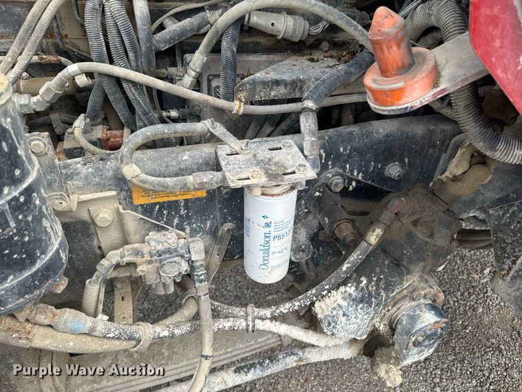 image for item DX1054 1999 Kenworth W900 ready mix truck cab and chassis