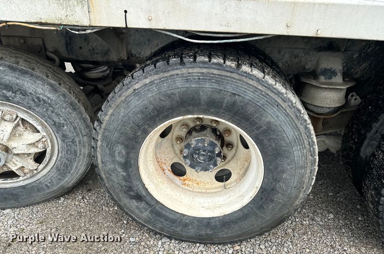 image for item DX1054 1999 Kenworth W900 ready mix truck cab and chassis