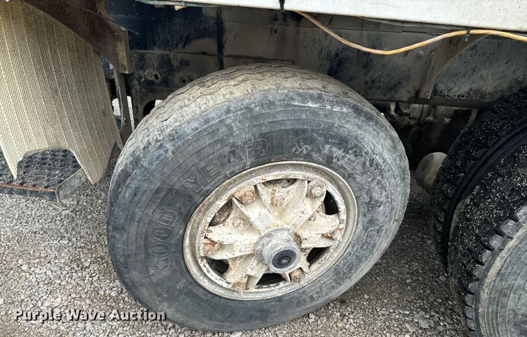 image for item DX1054 1999 Kenworth W900 ready mix truck cab and chassis