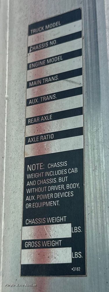 image for item DX1054 1999 Kenworth W900 ready mix truck cab and chassis