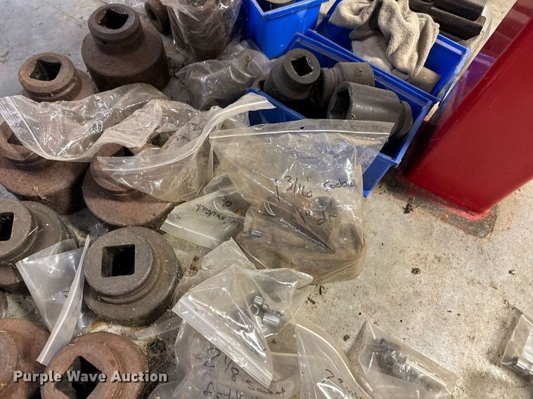 image for item DX1332 Tools