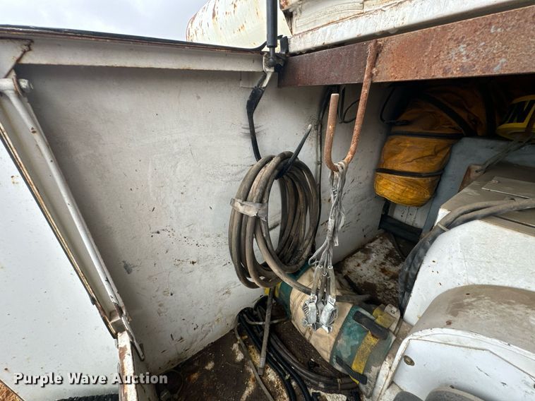 image for item DX1337 1993 Pelsue Metro XL A/C generator