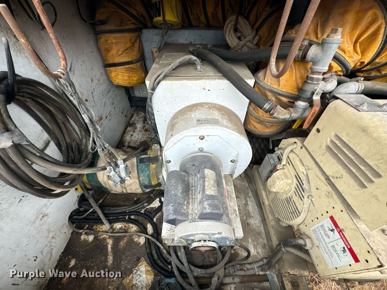 image for item DX1337 1993 Pelsue Metro XL A/C generator