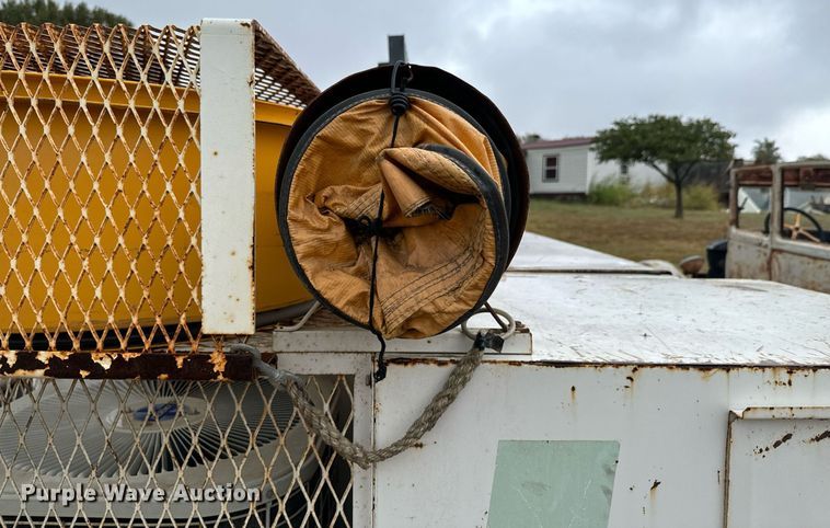 image for item DX1337 1993 Pelsue Metro XL A/C generator