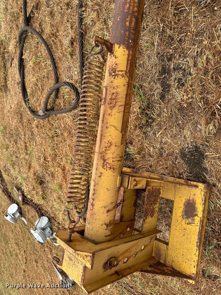 image for item DX1341 Lifting and rigging equipment