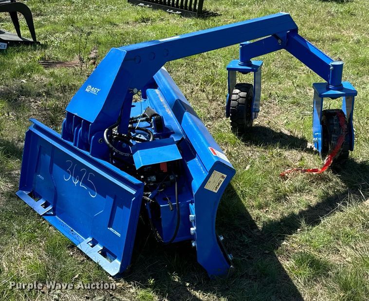 image for item DX1420 2024 TopCat SSSG72 skid steer dozer blade