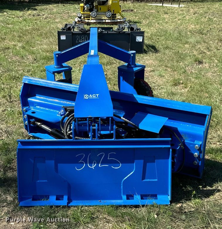 image for item DX1420 2024 TopCat SSSG72 skid steer dozer blade