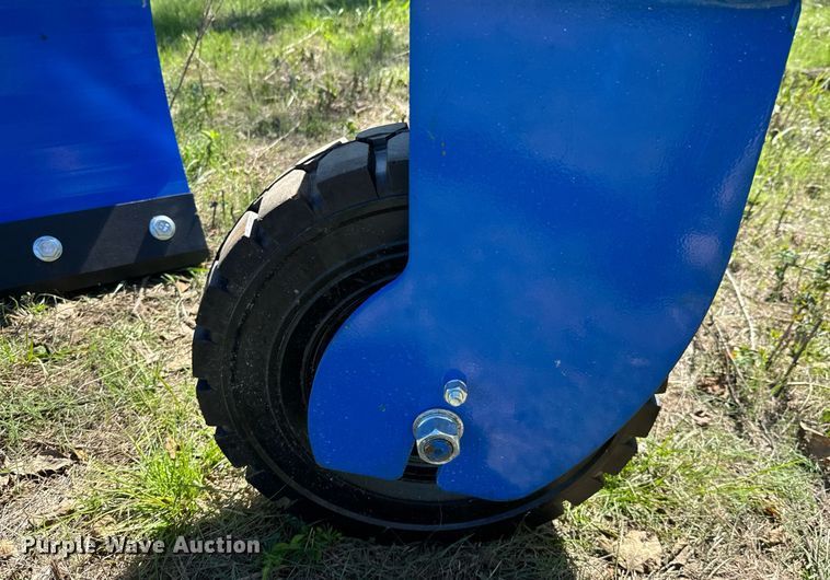 image for item DX1420 2024 TopCat SSSG72 skid steer dozer blade